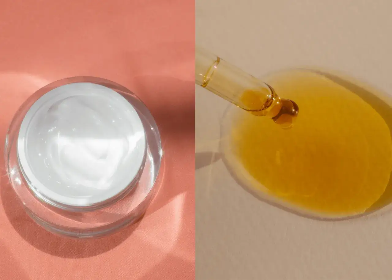 Crema hidratante en tarro y sérum dorado cayendo de un cuentagotas. ¿El sérum puede sustituir a la crema hidratante?