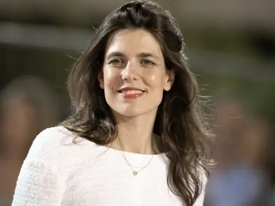 Charlotte Casiraghi - Ícono de estilo y mente en 2026